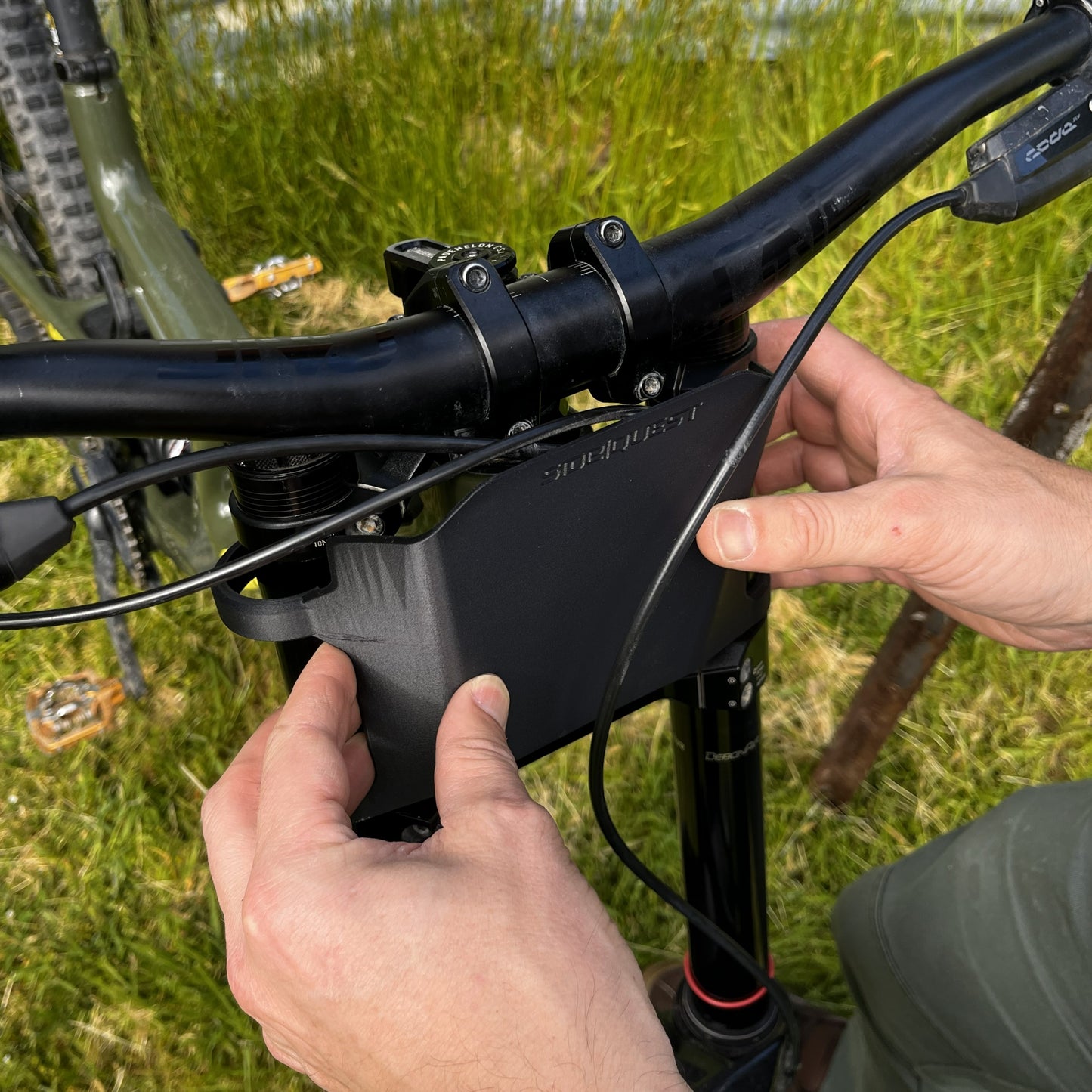 SIDE QUEST - DH Plate